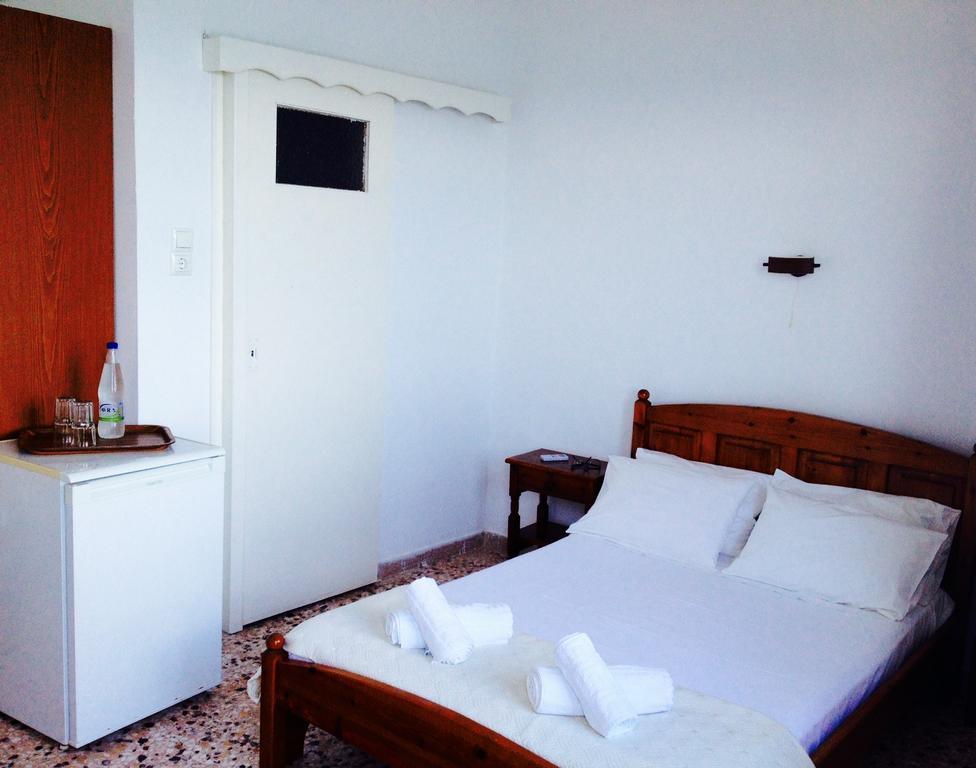 ماراثوكابوسْ Chrisopetro Rooms الغرفة الصورة